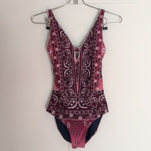 New one piece Agua Bendita swimsuit small